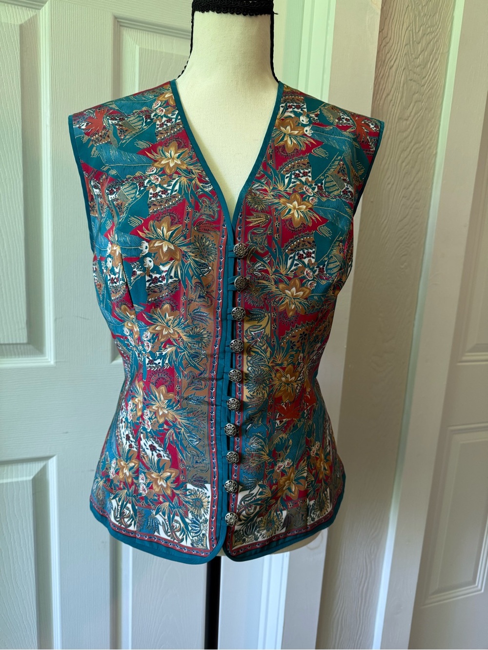 Vintage Howard Wolf Teal Floral Button-Front Women’s Vest